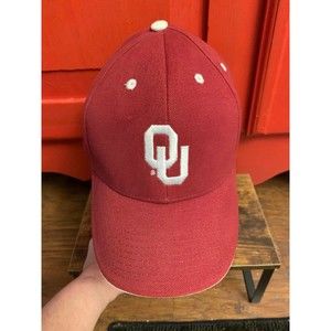 Oklahoma University SOONERS Adjustable Embroidered Baseball Hat Cap W Cardboard